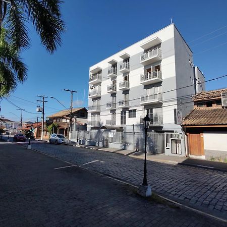 Agito E Sossego Na Rua Mais Charmosa De Ubatuba Pelo Google Bagian luar foto